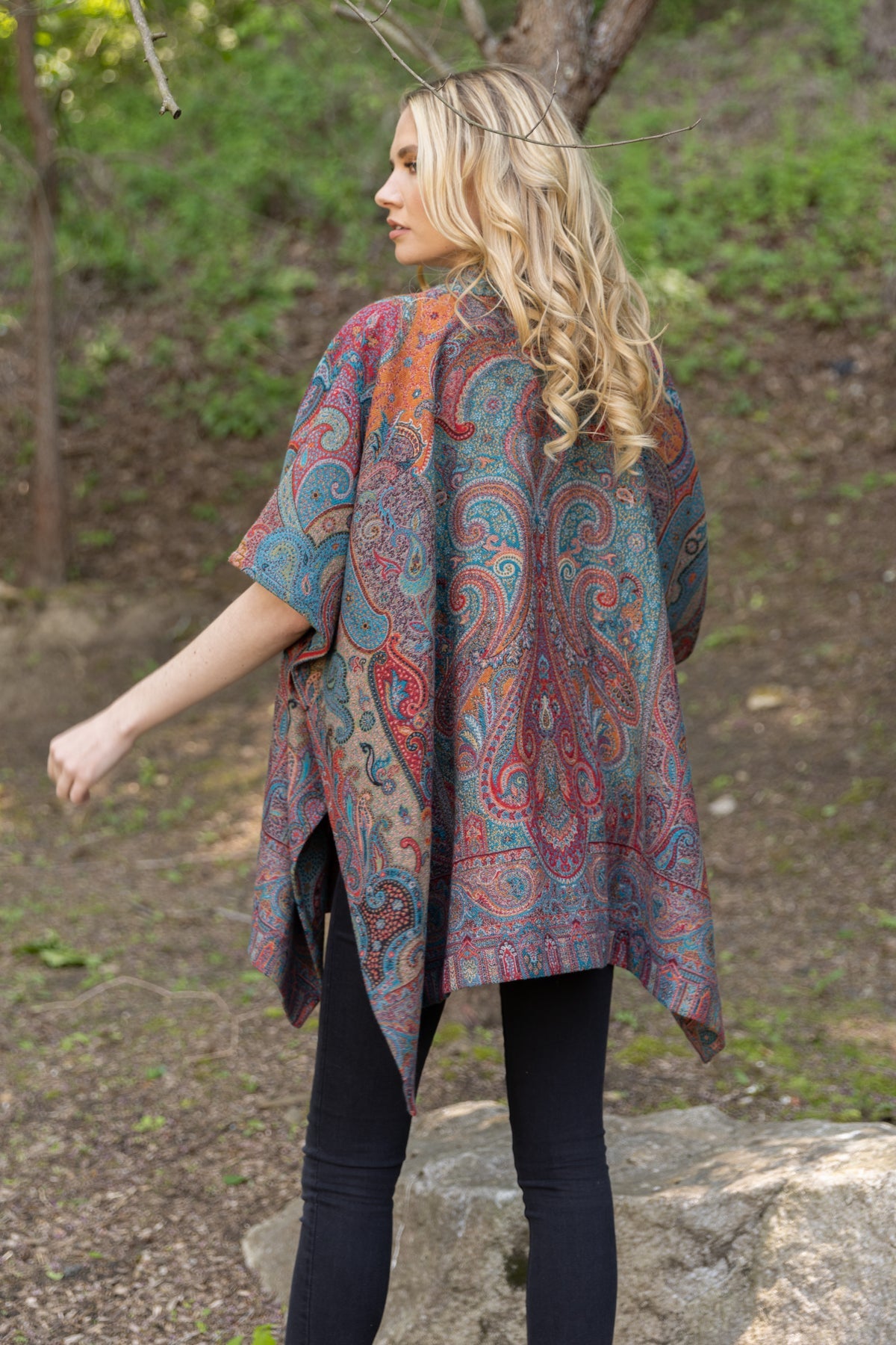 Saachi Regal Rococo Poncho